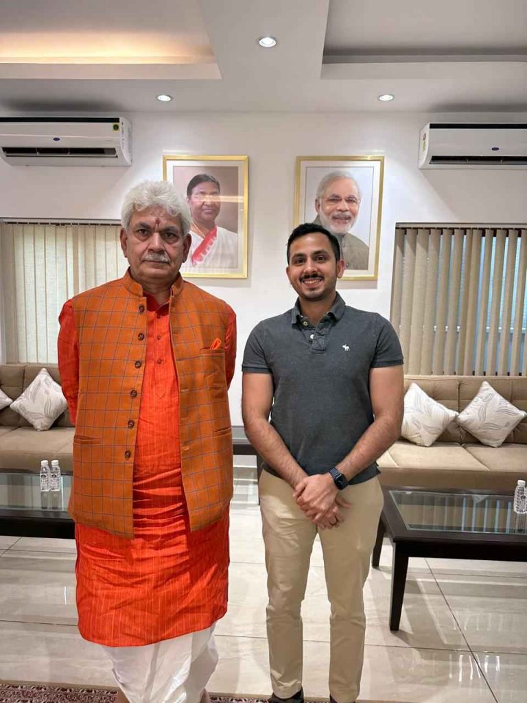 Arhan meet old man